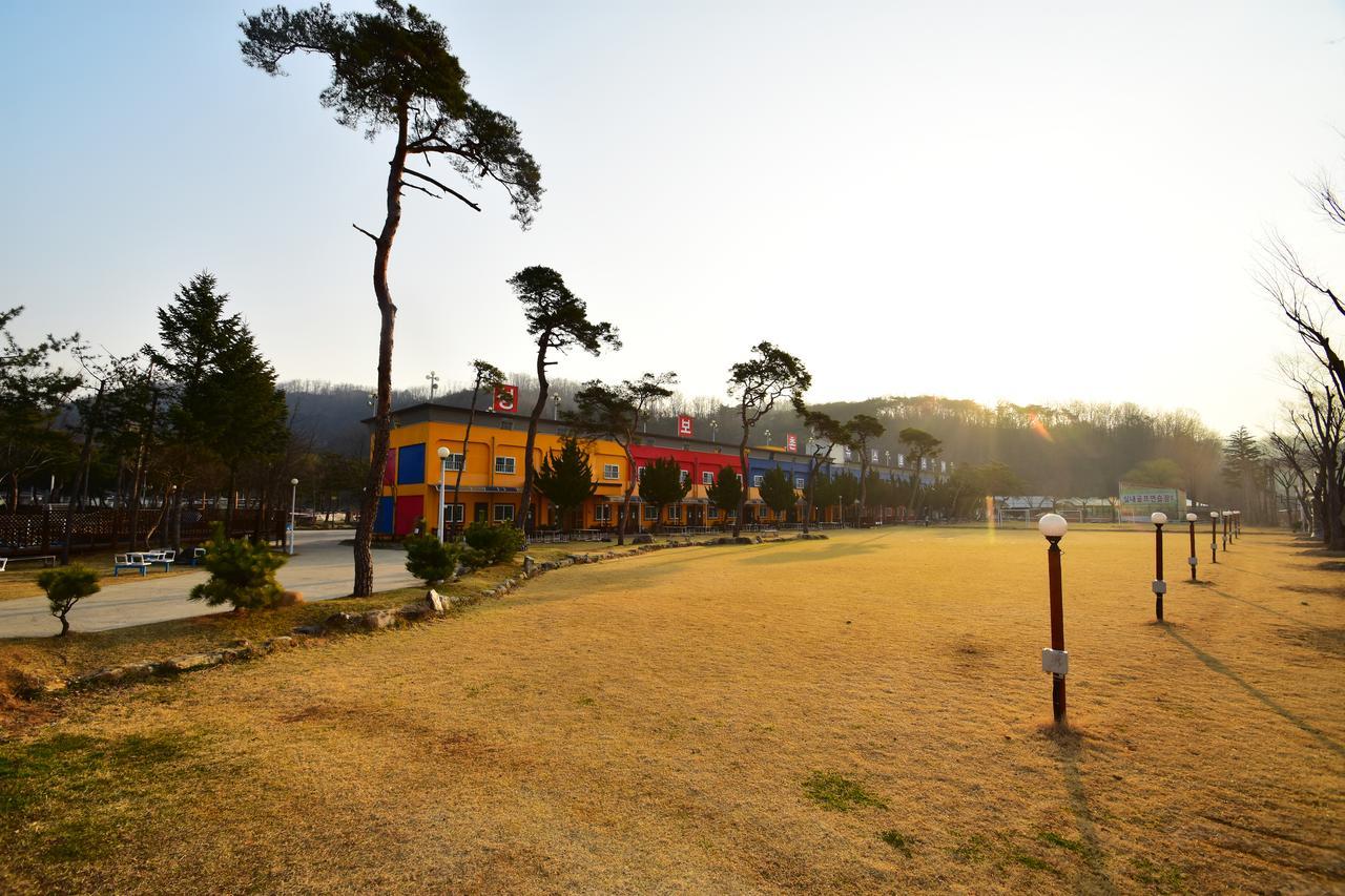 Sungbo Youth Hostel Mungyeong Bagian luar foto