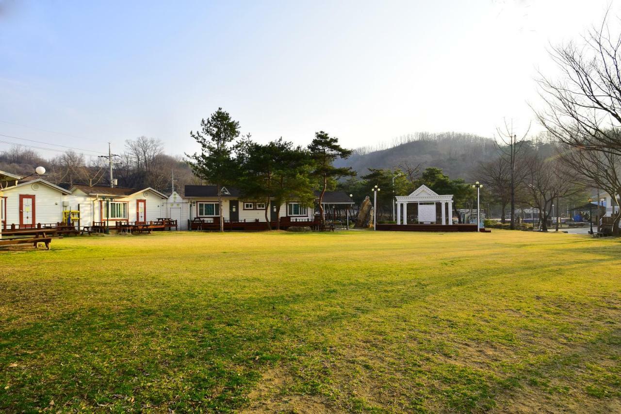 Sungbo Youth Hostel Mungyeong Bagian luar foto