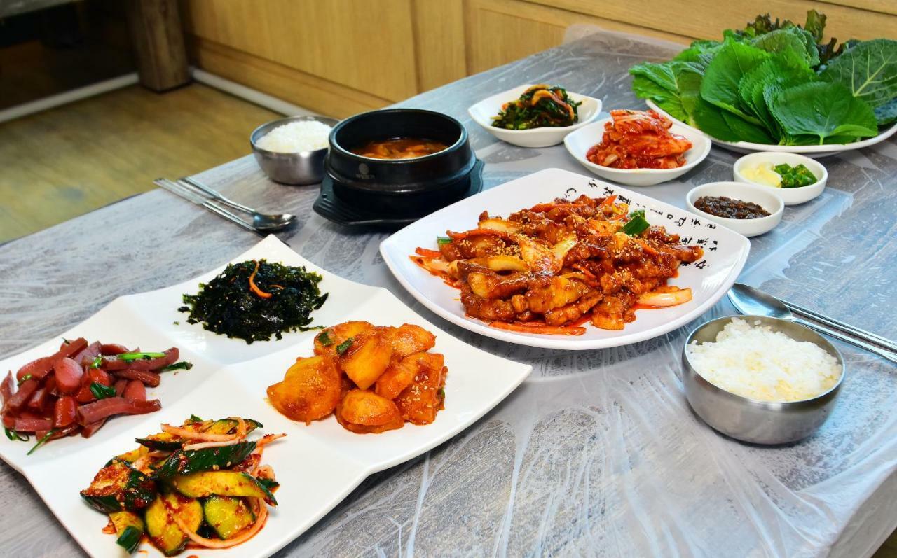 Sungbo Youth Hostel Mungyeong Bagian luar foto
