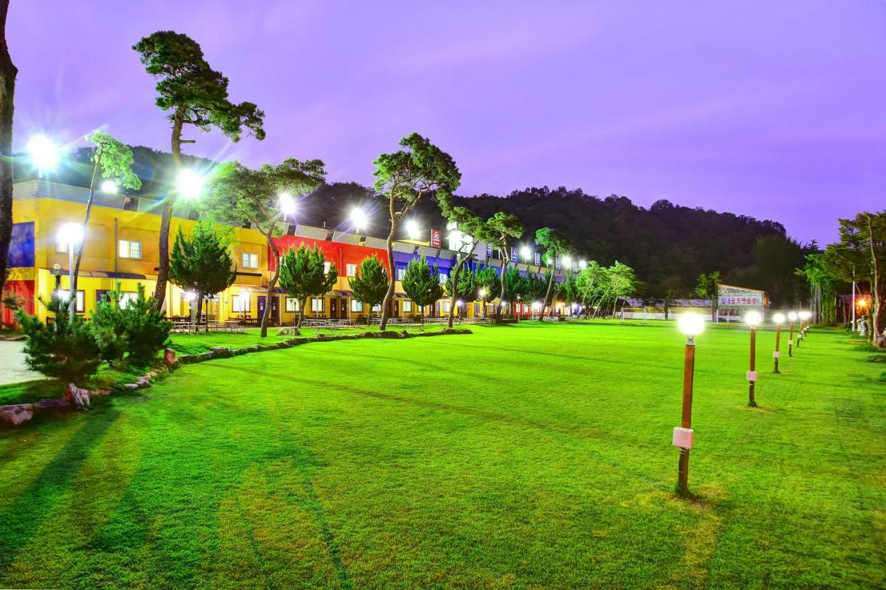 Sungbo Youth Hostel Mungyeong Bagian luar foto