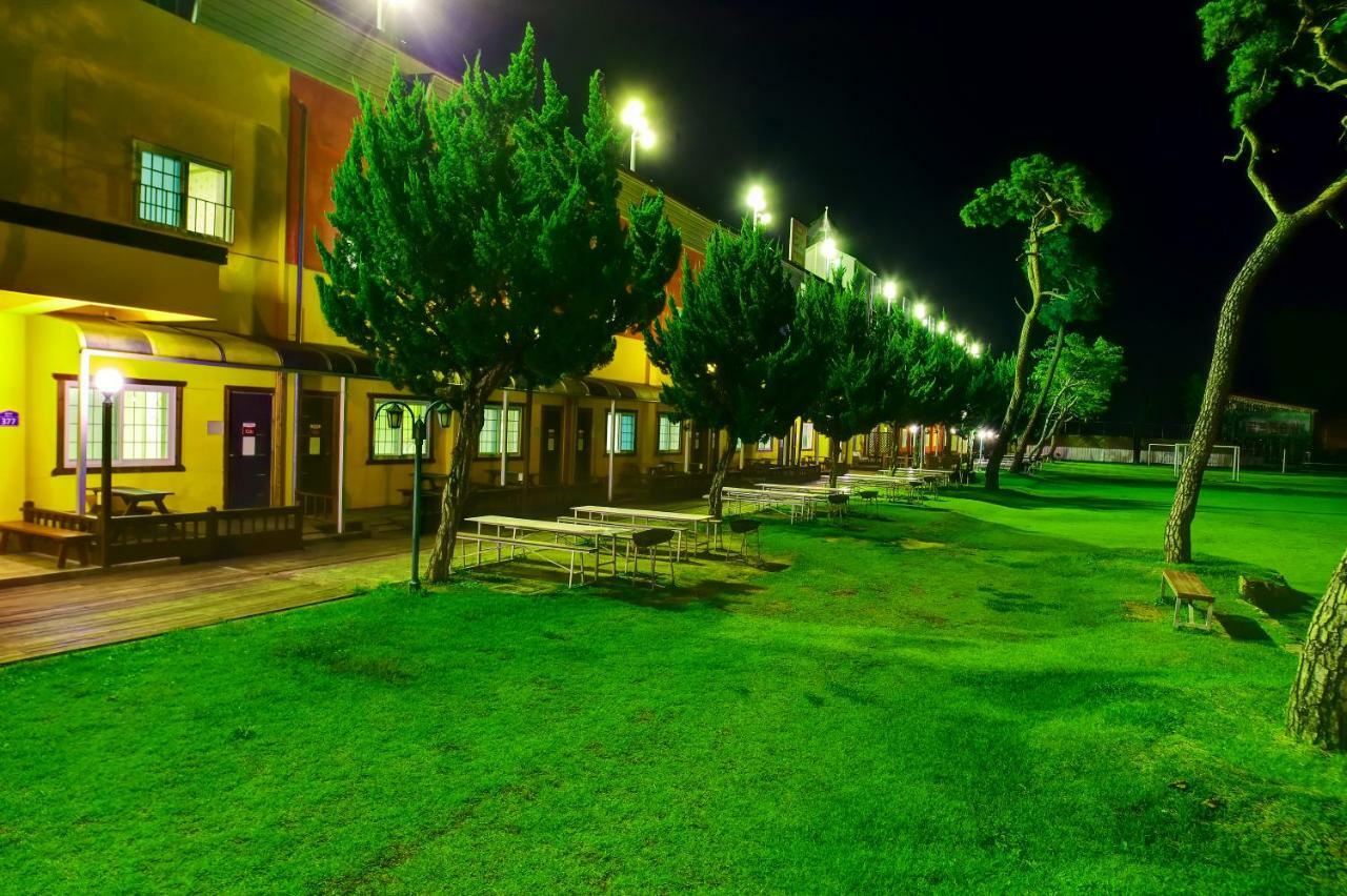Sungbo Youth Hostel Mungyeong Bagian luar foto