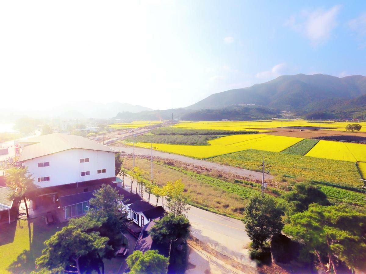 Sungbo Youth Hostel Mungyeong Bagian luar foto